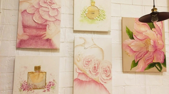 Выставка Татьяны Стенниковой «Цветочное вдохновение»