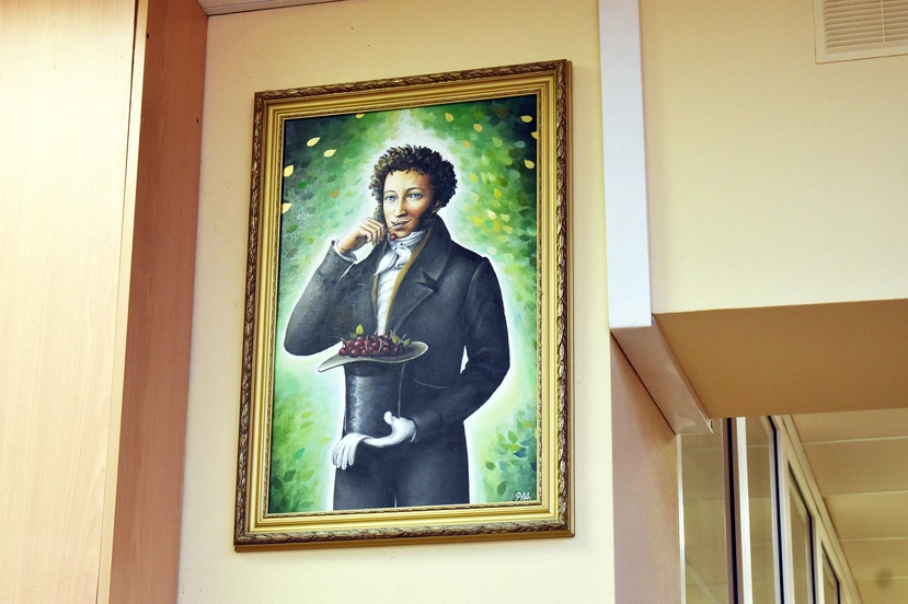 Галерея